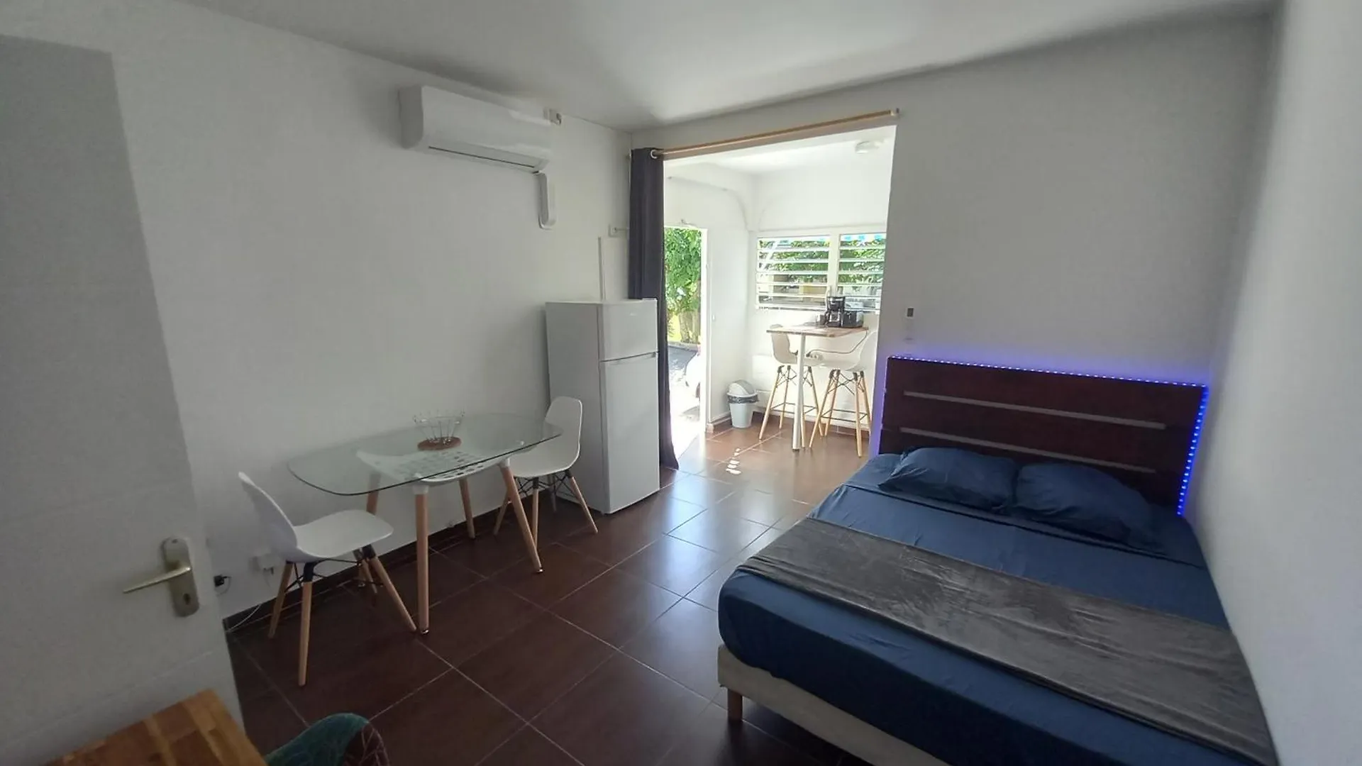 Apartment Le Studio Oncle Sam - Acces Piscine Et Plage Le Gosier